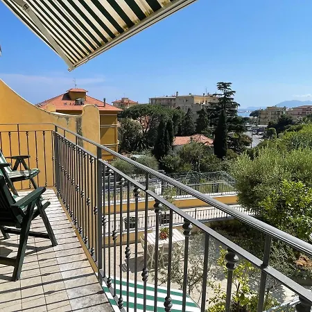 250 Metri Dal Mare E Box Relax E Tranquillita Apartment *